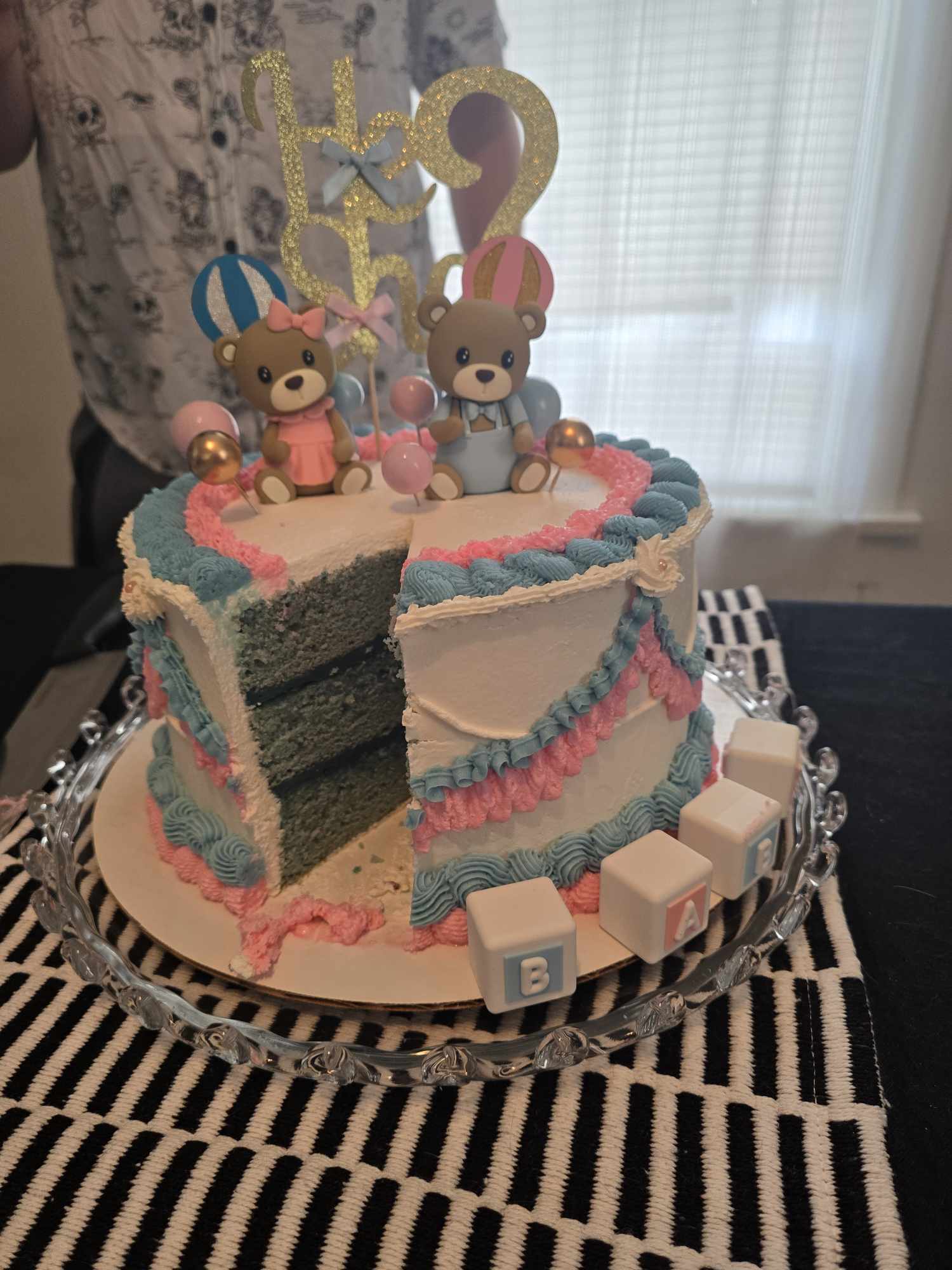 Gender Reveal Cakes